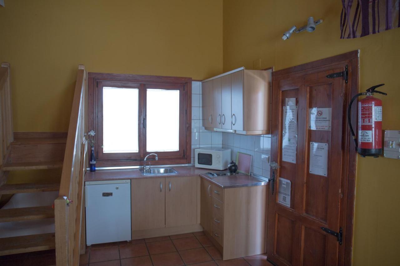 El Venero De Mostoles Constantina Extérieur photo