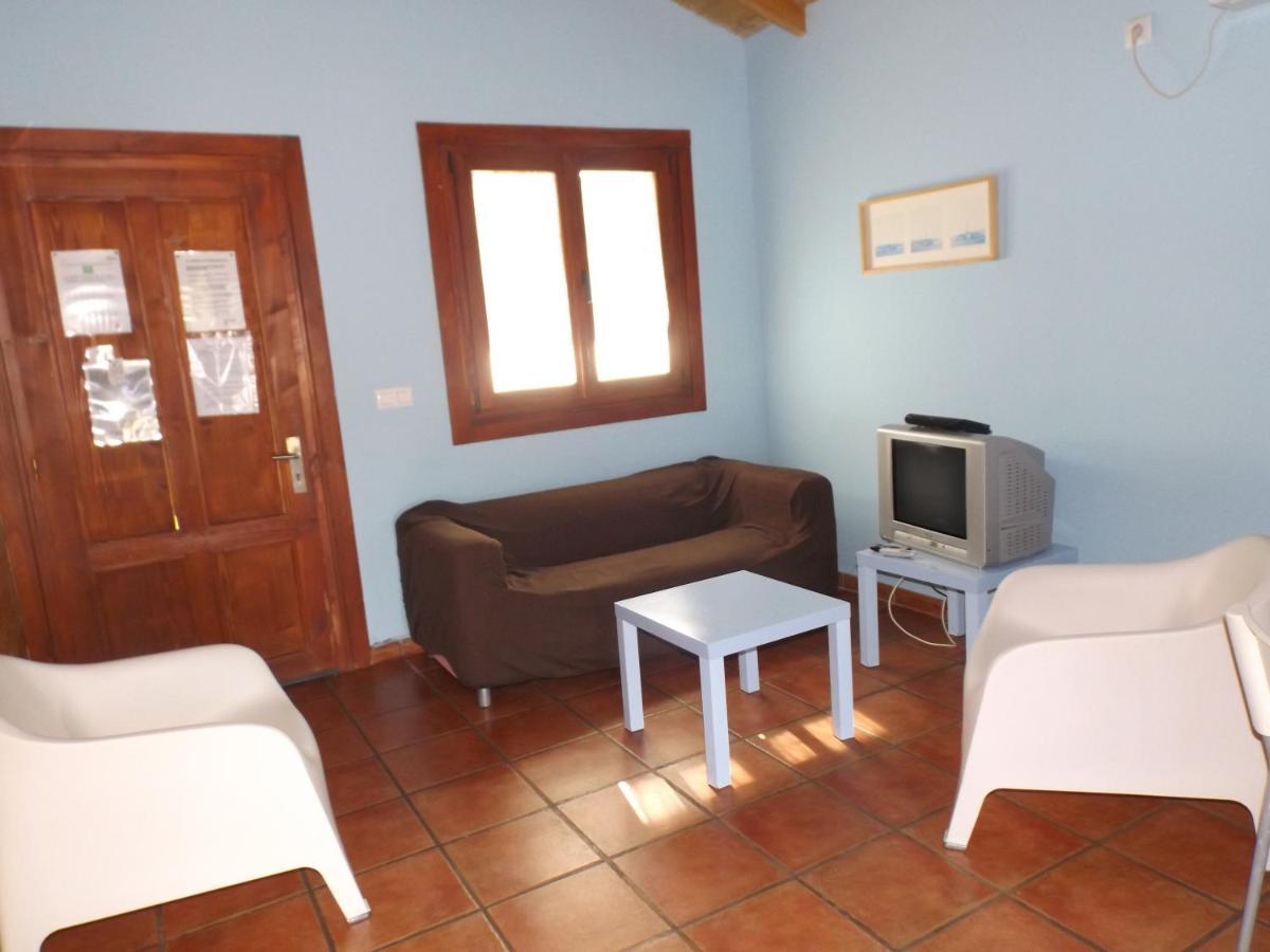El Venero De Mostoles Constantina Extérieur photo