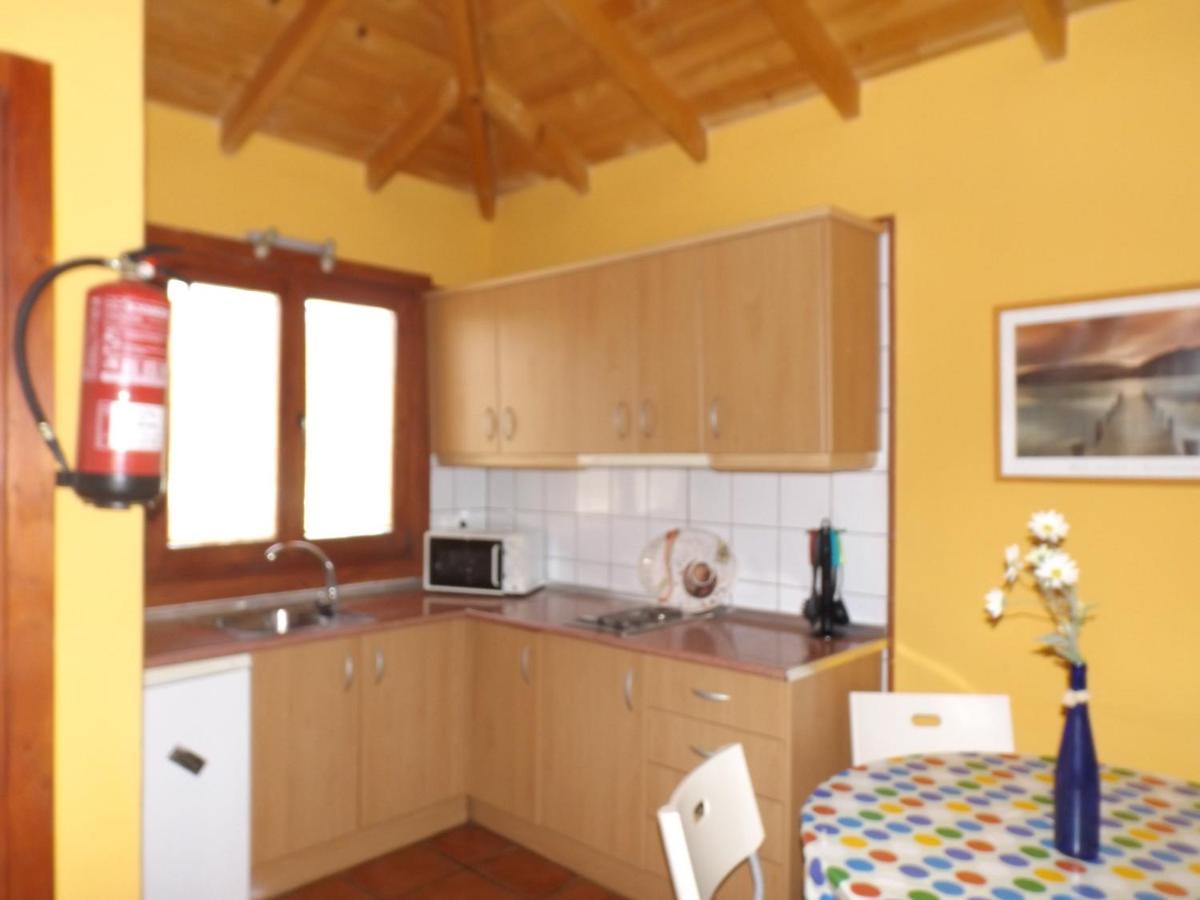 El Venero De Mostoles Constantina Extérieur photo